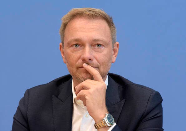 Christian LINDNER , Chairman of the FDP , 28 10 2019 Christian LINDNER , Chairman of the FDP , 28 10 2019