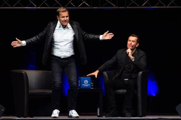 Juergen Hoeller PowerDays, Presentation of the Lifetime Award to Dieter Bohlen, Munich Olympic Hall 03 11 2019 IM BILD DieterBohlen, Juergen Hoeller