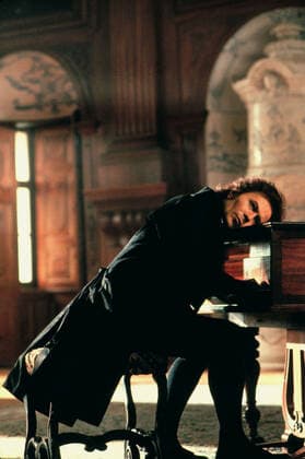 Gary Oldman Characters: Ludwig van Beethoven Film: Immortal Beloved (1995) Director: Bernard Rose 16 December 1994  Copyright: MaryxEvansxAFxArchivexIcon 12583869 editorial use only