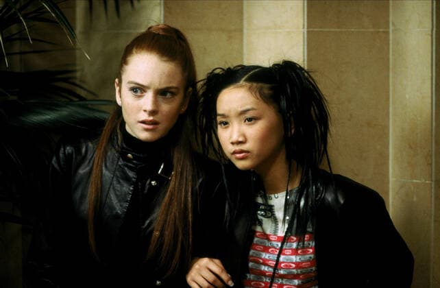 Lindsay Lohan & Brenda Song Characters: Lexy Gold & Jennifer Film: Get A Clue (TV-FILM) Usa 2002, Director: Maggie Greenwald 28 June 2002  Copyright: MaryxEvansxAFxArchivexDisney 12603980 editorial use only