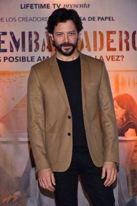 El Embarcadero Tv Series press conference MEXICO CITY, MEXICO - NOVEMBER 6: Spanish actor Alvaro Morte poses for photos during a press conference to promote El Embarcadero Tv Series at St. Regis Hotel on November 6, 2019 in Mexico City, Mexico  Copyright: xCarlosxTischlerx EYE_7879