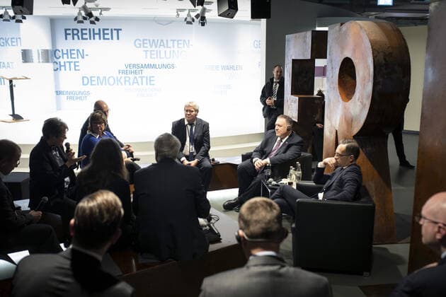 Federal Foreign Minister Heiko Maas, SPD, and US Secretary of State Mike Pompeo visit the Contemporary History Forum in Leipzig Here in conversation with contemporary witnesses 07 11 2019 Leipzig Germany Copyright: xThomasxKoehler photothek.netx
