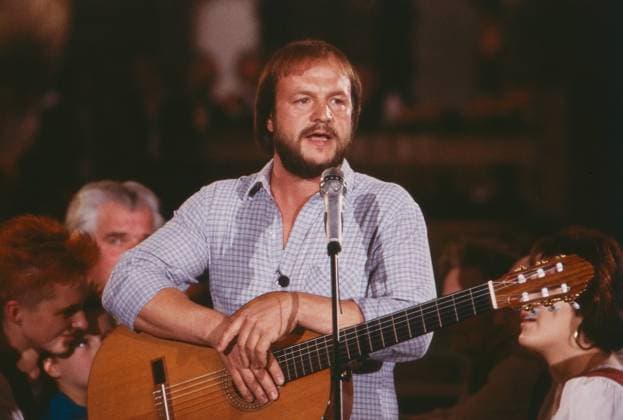 Fredl Fesl, bayerischer Musikkabarettist, Deutschland 1990. Bavarian musical cabaret artist Fredl Fesl, Germany 1990. Copyright: KPA Nur redaktionelle Nutzung. Editorial usage only. UnitedArchives55002924 !ACHTUNG AUFNAHMEDATUM GESCHÄTZT!