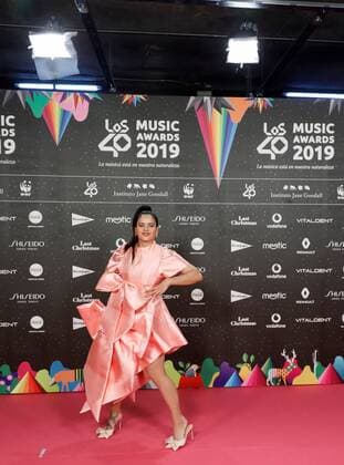 Spanish singer Rosalia poses upon arrival at the 40 Music Awards ceremony at the Wizink Center in Madrid, Spain, 08 November 2019. Music radio 40 Music Awards ceremony !ACHTUNG: NUR REDAKTIONELLE NUTZUNG!  Copyright: xDavidxFernándezx GRAF5297 20191108-637088404786095410