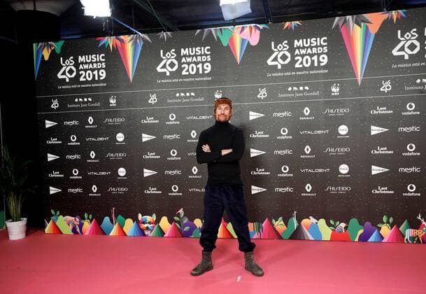 Spanish singer Daniel Carbonell Macaco poses upon arrival at the 40 Music Awards ceremony at the Wizink Center in Madrid, Spain, 08 November 2019. Music radio 40 Music Awards ceremony !ACHTUNG: NUR REDAKTIONELLE NUTZUNG!  Copyright: xDavidxFernándezx GRAF5369 20191108-637088418000167409