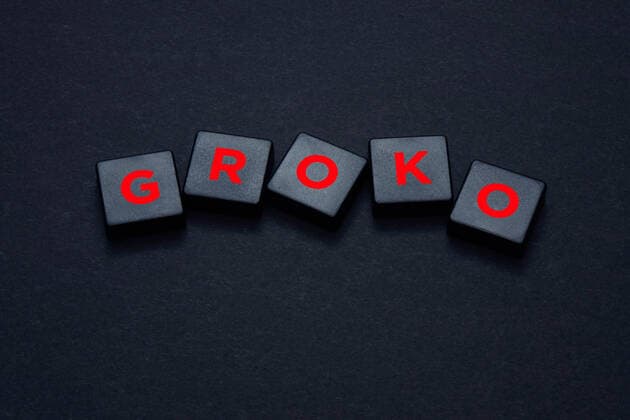 schwarze Buchstabensteine und Groko schwarze Buchstabensteine und Groko, 07.11.2019, Borkwalde, Brandenburg, Schwarze Buchstabensteine bilden das Wort Groko. *** black letter stones and Groko black letter stones and Groko, 07 11 2019, Borkwalde, Brandenburg, Schwarze Buchstabensteine form the word Groko