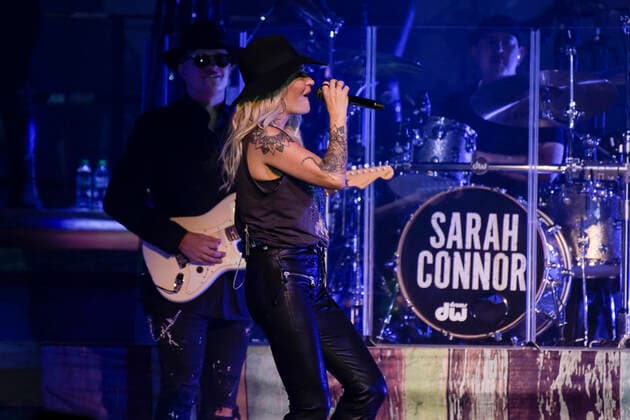 Concert by Sarah Connor in Frankfurt The German singer Sarah Connor played a concert in the Festhalle Frankfurt on 10 11 2019 Around 8000 spectators came to the concert hall which was sold out according to the organizers KONZSARAHCONNOR