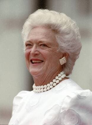 Barbara Bush First Lady Of The United States (1989-1993) 04 August 1990  Copyright: MaryxEvansxAllstarxRichardxMaw 12036162