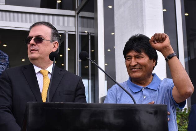 Evo Morales political asylum in Mexico City MEXICO CITY, MEXICO - NOVEMBER 12: Ex Bolivia s President Evo Morales speaks during a press conference at the International Airport of Mexico, during his arriving after having accepted political asylum due to his resignation as president of the Bolivian country because of a coup d etat on November 12, 2019 in Mexico City, Mexico  Copyright: xCarlosxTischlerx EYE_0232