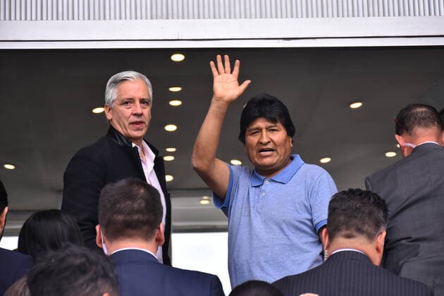 Evo Morales political asylum in Mexico City MEXICO CITY, MEXICO - NOVEMBER 12: Ex Bolivia s President Evo Morales speaks during a press conference at the International Airport of Mexico, during his arriving after having accepted political asylum due to his resignation as president of the Bolivian country because of a coup d etat on November 12, 2019 in Mexico City, Mexico  Copyright: xCarlosxTischlerx EYE_0695