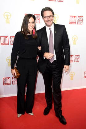 Andreas Scheuer with his girlfriend Julia Reuss at the 43rd Golden Steering Wheel Award 2019 at Axel Springer Haus Berlin, 12 11 2019 Foto:xN.xKubelkax xFuturexImage