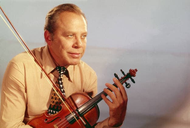 Helmut Zacharias, deutscher Violonist und Komponist, Deutschland frühe 1970er Jahre. German violinist and composer Helmut Zacharias, Germany early 1970s. Nur redaktionelle Nutzung. Editorial usage only. Copyright: ArthurxGrimm UnitedArchives82001220