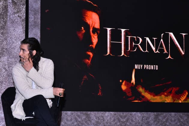 Hernan Tv Series press conference MEXICO CITY, MEXICO - NOVEMBER 13: Spanish Actor Oscar Jaenada starring as Hernan speaks during a press conference as part of the launch of the new Tv Series ˜Hernan™ which will be released the next November 21 by Amazon Prime Video, Tv Azteca and History Latin America at Four Season Hotel on November 13, 2019 in Mexico City, Mexico  Copyright: xCarlosxTischlerx EYE_1792