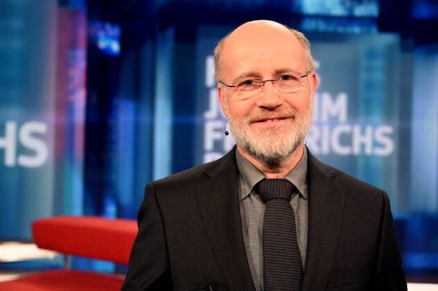 Journalist and prizewinner Harald Lesch poses at the award ceremony of the Hanns Joachim Friedrichs Prize for Television Journalism 2019 on 14 11 2019 in Cologne The prize is awarded once a year to television journalists who have achieved outstanding results in their work