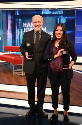 The journalists and award winners Harald Lesch, l r, Mai Thi Nguyen Kim pose at the award ceremony of the Hanns Joachim Friedrichs Preis für Fernsehjournalismus 2019 on 14 11 2019 in Cologne The prize is awarded once a year to television journalists who have achieved outstanding results in their work