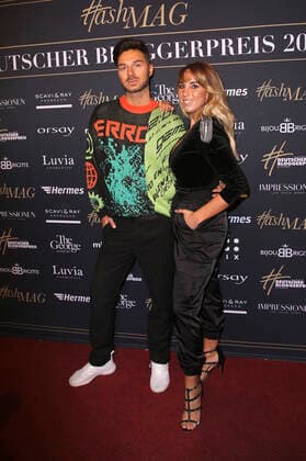 Sam Dylan and Annemarie Eilfeld at the presentation of the 4 German Blogger Prize by HashMAG in the Mozart Halls Hamburg, 14 11 2019 Foto:xH.xHartmannx xFuturexImage