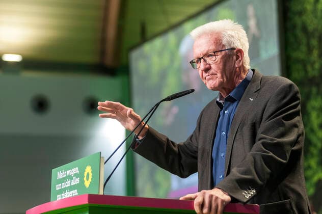 44 Ordinary Federal Delegates Conference of the Greens 15 17 November 2019, Bielefeld Federal Party Congress of the Greens Federal Delegates Conference BDK Party Congress Alliance 90 The Greens Green Party Party Politics Prime Minister of Baden Württemberg Winfried Kretschmann Bielefeld North Rhine-Westphalia NRW Germany Germany Copyright: xAchimxDuwentästerx