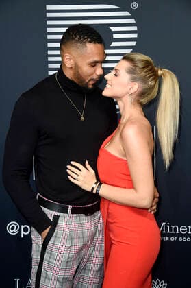 Dominic Harrison with wife Sarah Harrison at the 4 Place To B Award 2019 at Axel Springer SE Verlagshaus Berlin, 16 11 2019 Foto:xN.xKubelkax xFuturexImage