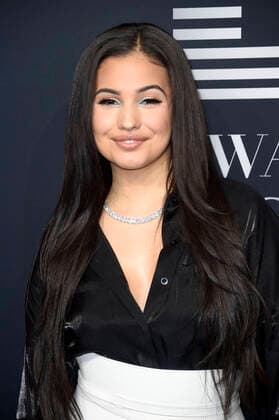 Mabel at the 4 Place To B Award 2019 at Axel Springer SE Verlagshaus Berlin, 16 11 2019 Foto:xN.xKubelkax xFuturexImage