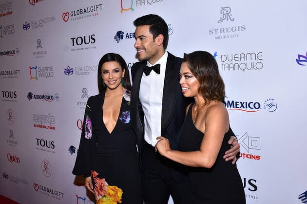 The Global Gift Gala in Mexico - Arrivals MEXICO CITY, MEXICO - NOVEMBER 19: Eva Longoria, Carlos Rivera and Alina Peralta poses for photos during a red carpet of 5th Global Gift Foundation USA to the occasion of raising funds at St. Regis Hotel on November 19, 2019 in Mexico City, Mexico Copyright: xCarlosxTischlerx EYE_4525
