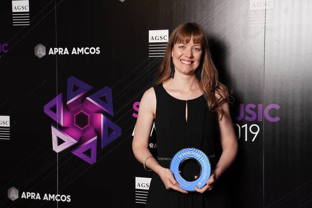 SCREEN MUSIC AWARDS 2019, Angela Little poses after winning the Best Music for a Short Film category at the annual Screen Music Awards at Forum Melbourne in Melbourne, Wednesday, November 20, 2019. ( NO ARCHIVING, EDITORIAL USE ONLY, NO USE IN BOOKS WITHOUT CONSENT MELBOURNE VIC AUSTRALIA  Copyright: xSTEFANxPOSTLESx 20191120001433772081
