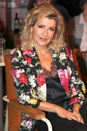 Anne Sophie Mutter recording the talk on Tuesday at Radio Bremen Talkshow 3 nach 9 in the Eventstudio in Weserhaus Bremen, 19 11 20219 Foto:xH.xHartmannx xFuturexImage
