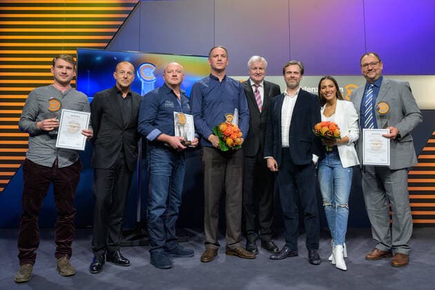 Berlin GER, Berlin, 20 11 2019, XY Award ceremony ZDF v l Kevin Rast, Heino Ferch, Werner Rast, Karsten Weiss, Horst Seehofer, Matthias Matschke, Amy Mußul, Georg Koettner, 20 11 2019, XY Award ZDF, Copyright: xUwexKoch Eibner-Pressefotox EP_UKH