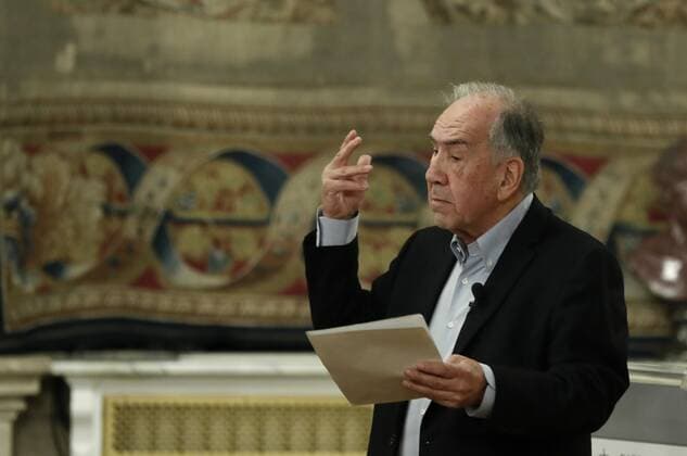 Catalan poet Joan Margarit (C-R) delivers a speech after receiving the Ibero-American Poetry Queen Sofia Award at Royal Palace in Madrid, Spain, 22 November 2019. Catalan poet Joan Margarit is the artist who will be awarded with the Ibero-American Poetry Queen Sofia Award . Emeritus Queen Sofia hands in the Ibero-American Poetry Queen Sofia Award to Catalan poet Joan Margarit !ACHTUNG: NUR REDAKTIONELLE NUTZUNG!  Copyright: xJavierxLizonx GRAF4632 20191122-637100543704244035