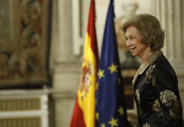 Spain s emeritus Queen Sofia chairs the Ibero-American Poetry Queen Sofia Award at Royal Palace in Madrid, Spain, 22 November 2019. Catalan poet Joan Margarit is the artist who will be awarded with the Ibero-American Poetry Queen Sofia Award . Emeritus Queen Sofia hands in the Ibero-American Poetry Queen Sofia Award to Catalan poet Joan Margarit !ACHTUNG: NUR REDAKTIONELLE NUTZUNG!  Copyright: xJavierxLizonx GRAF4639 20191122-637100544373786984