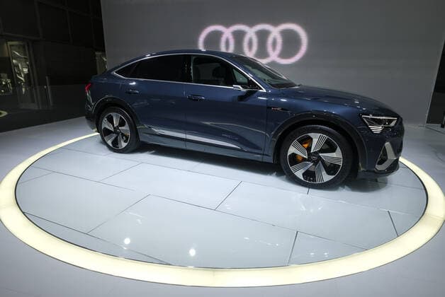 November 22, 2019, Los Angeles, California, U.S: The new Audi e-tron Sportback is displayed during the first day of the LA Auto Show outside Los Angeles Convention Center, Nov. 22, 2019 in Los Angeles. The LA Auto Show opens to the public on Nov. 22 and runs through Dec. 1. Los Angeles U.S. - ZUMAc68_ 20191122_zaf_c68_022 Copyright: xRingoxChiux