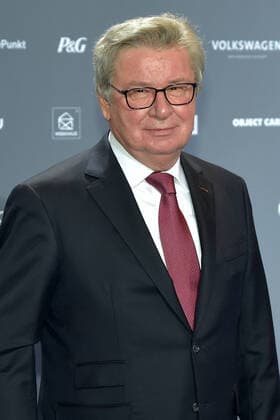German Sustainability Award 2019 on 22 11 2019 at the Maritim Hotel in Düsseldorf Klaus Fischer is the owner of the fischer group of companies. xJFx