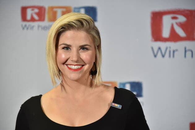 The singer Beatrice Egli poses on 21 11 2019 in Hürth near Cologne at the 24 RTL Spendenmarathon wir helfen Kindern 2019 (24 RTL Spendenmarathon we help children 2019)