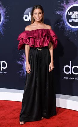 TV personality Renee Bargh arrives for the 47th annual American Music Awards at the Microsoft Theater in Los Angeles on Sunday, November 24, 2019.  LAP20191124016 JIMxRUYMEN