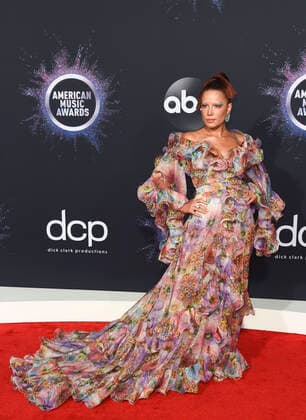 LOS ANGELES, CA - NOVEMBER 24: Halsey attends the 2019 American Music Awards at Microsoft Theater on November 24, 2019 in Los Angeles, California. Photo: imageSPACE MediaPunch Copyright: ximageSPACEx