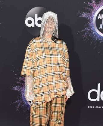 LOS ANGELES, CA - NOVEMBER 24: Billie Eilish attends the 2019 American Music Awards at Microsoft Theater on November 24, 2019 in Los Angeles, California. Photo: imageSPACE MediaPunch Copyright: ximageSPACEx