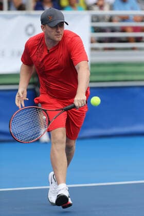 DELRAY BEACH, FL - NOVEMBER 24: Kevin McKidd participates in the 30TH Annual Chris Evert Pro-Celebrity Tennis Classic presented by Chase Private Client at Delray Beach Tennis Center on November 24, 2019 in Delray Beach, Florida..People: Kevin McKidd Delray Beach United States Of America - ZUMAs214 20191124_zba_s214_132 Copyright: xSMGx