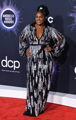 Singer Ester Dean arrives for the 47th annual American Music Awards at the Microsoft Theater in Los Angeles on Sunday, November 24, 2019.  LAP20191124338 JIMxRUYMEN