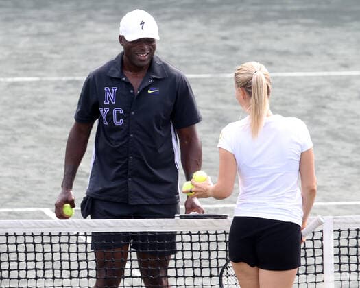 DELRAY BEACH, FL - NOVEMBER 24: Seal and his new slovenija tennis pro girlfriend Tina Hojnik have a tender private moment on a side court after they participated in the 30TH Annual Chris Evert Pro-Celebrity Tennis Classic presented by Chase Private Client at Delray Beach Tennis Center on November 24, 2019 in Delray Beach, Florida..People: Seal, Tina Hojnik Delray Beach United States Of America - ZUMAs214 20191124_zba_s214_005 Copyright: xSMGx