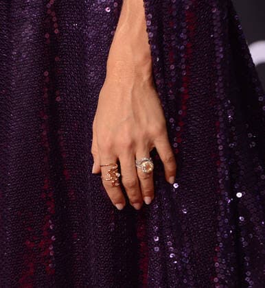 LOS ANGELES, CALIFORNIA - NOVEMBER 24: Carrie Underwood, Detail attends the 2019 American Music Awards at Microsoft Theater on November 24, 2019 in Los Angeles, California. Photo: imageSPACE MediaPunch Copyright: ximageSPACEx