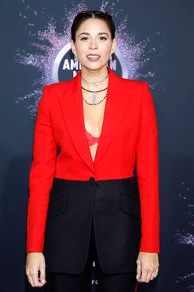 Ali Tamposi at the presentation of the 47 American Music Awards 2019 at the Microsoft Theater Los Angeles, 24 11 2019 Foto:xD.xBedrosianx xFuturexImage