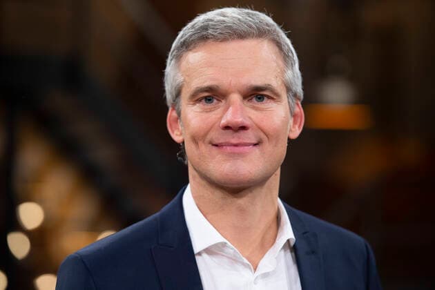 Thorsten SCHROEDER, Presenter, Tagesschau Speaker, Portraet, Portrait, Portrait, Single image, Single motif, guest in the program Koelner Treff on WDR Television, 29 11 2019