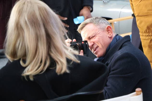 NEW YORK, NY- DECEMBER 4: Daniel Craig at Good Morning America introducing the trailer for the new James Bond film, No Time To Die at Times Square in New York City on December 04, 2019. Copyright: xRWx