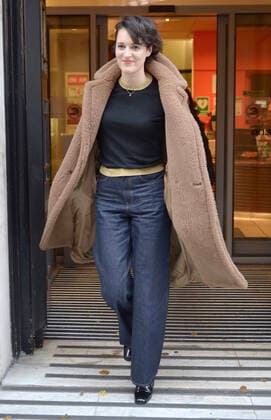 Berühmte Feministinnen, Phoebe Waller-Bridge English actress Phoebe Waller-Bridge spotted at the BBC2 studios in London. DECEMBER 4th 2019  PSEx194259