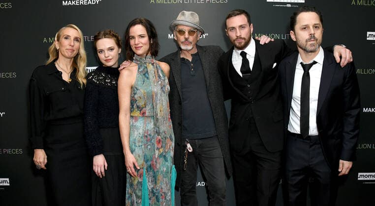 Bilder des Jahres 2019, Entertainment 12 Dezember Entertainment Bilder des Tages 04 December 2019 - West Hollywood, California - Sam Taylor-Johnson, Odessa Young, Juliette Lewis, Billy Bob Thornton, Aaron Taylor-Johnson, Giovanni Ribisi. Special Screening Of Momentum Pictures A Million Little Pieces held at The London West Hollywood. Photo Credit: Birdie Thompson AdMedia 248278 2019-12-04 California West Hollywood Etats-Unis  Copyright: xAdMediax STAR_248278_055