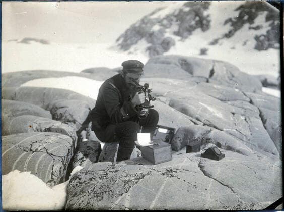 Commander CHARCOT In Matha of Commander Charcots expedition to the South Pole between 1903 and 1905 calculating their position with a sextant PLENEAU Photograph P 19 20 s Credit KHARBINE TAPABOR COLL S Kakou  KH60590