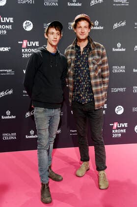 AnnenMayKantereit at the 20th award ceremony of the 1Live Crown 2019 in the Jahrhunderthalle Bochum, 05 12 2019 Foto:xN.xKubelkax xFuturexImage