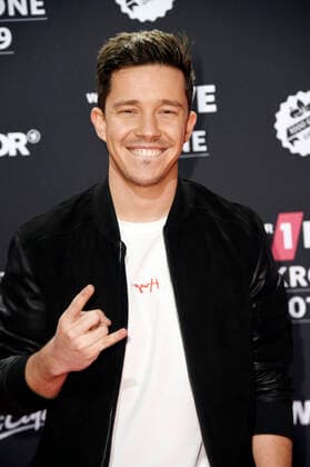 Nico Santos at the 20th presentation of the 1Live Crown 2019 in the Jahrhunderthalle Bochum, 05 12 2019 Foto:xN.xKubelkax xFuturexImage