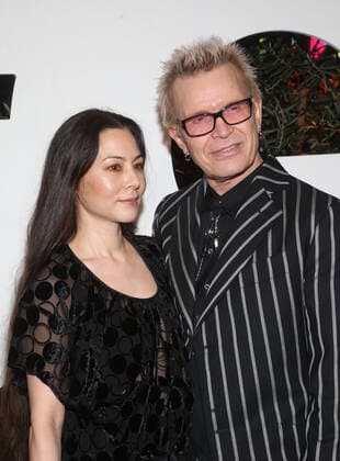 5 December 2019 - West Hollywood, California - China Chow, Billy Idol. 2019 GQ Men Of The Year Celebration held at The West Hollywood EDITION. Photo Credit: FS AdMedia 248356 2019-12-05 CA West Hollywood Etats-Unis  Copyright: xAdMediax STAR_248356_008