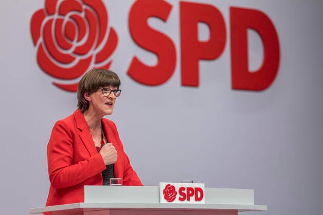 Saskia Esken DEU Berlin Â Paul Weisflog SPD federal party conference Saskia Esken belongs to the new leadership duo of the SPD
