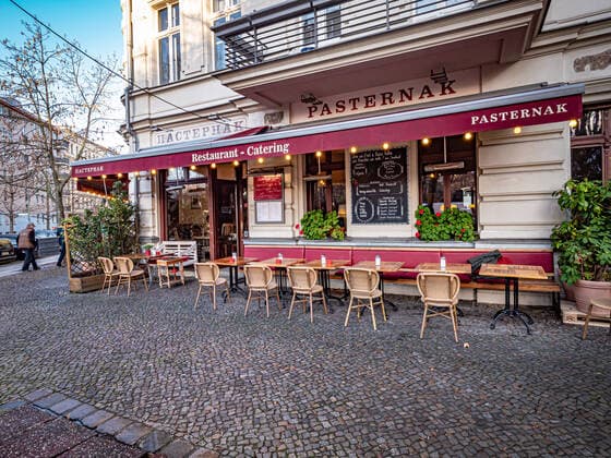 Berlin Pankow OT Prenzlauer Berg Restaurant Pasternak, favourite cafe of Patti Smith in Berlin Berlin